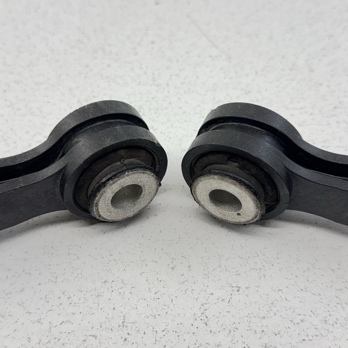 18-24 BMW G01 G02 X3 X4 Rear Stabilizer Sway Bar End Link Pair Left & Right OEM