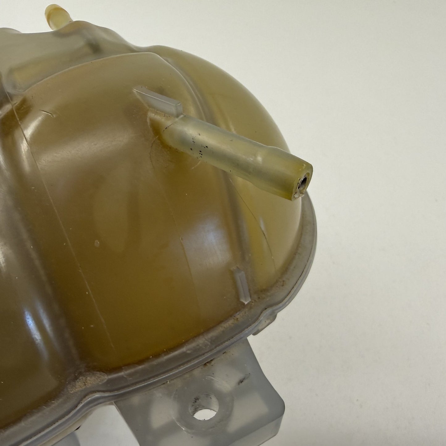 2015-2023 Ford Mustang GT Coolant Reservoir Overflow Expansion Tank Bottle OEM