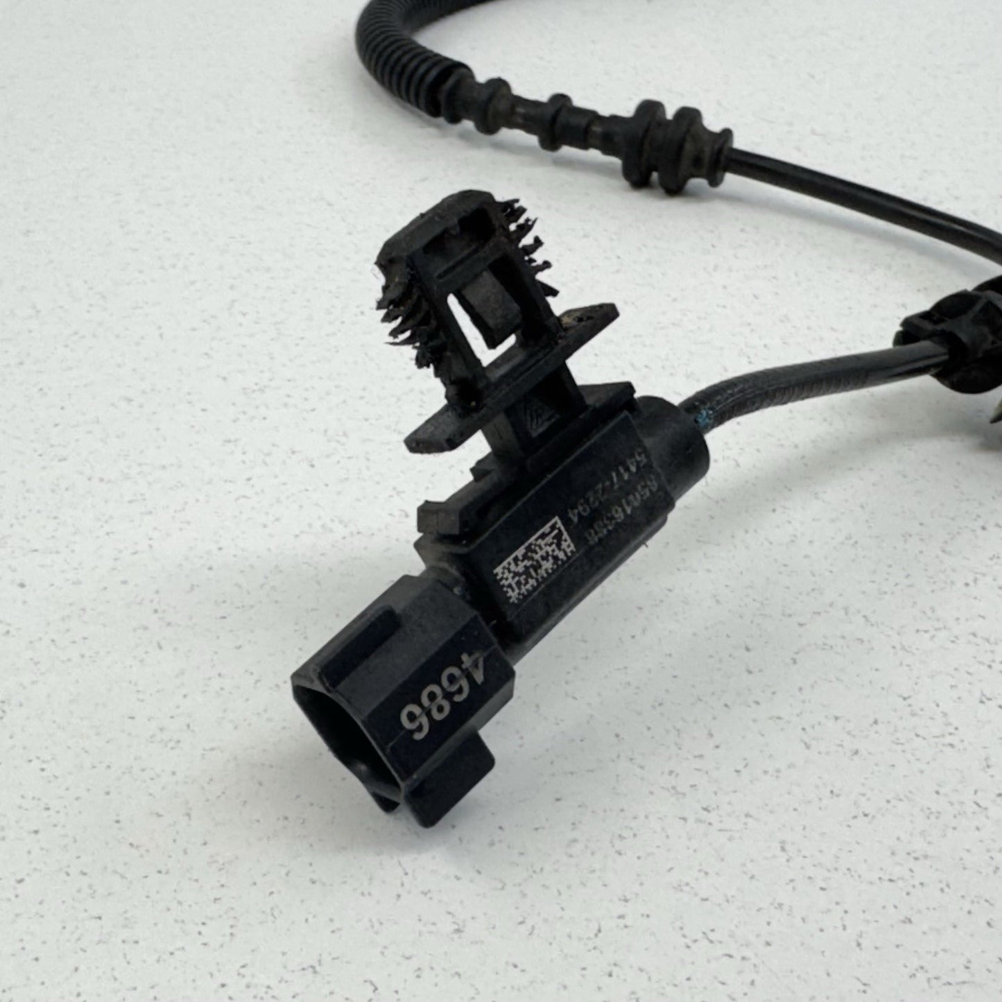 20-25 Silverado Sierra 2500 3500 Left Front ABS Wheel Speed Sensor 85016388 OEM