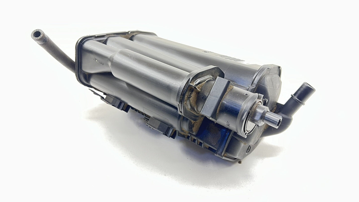 12-18 MERCEDES BENZ CLS550 W218 FUEL EVAP VAPOR CHARCOAL EMISSION CANISTER OEM