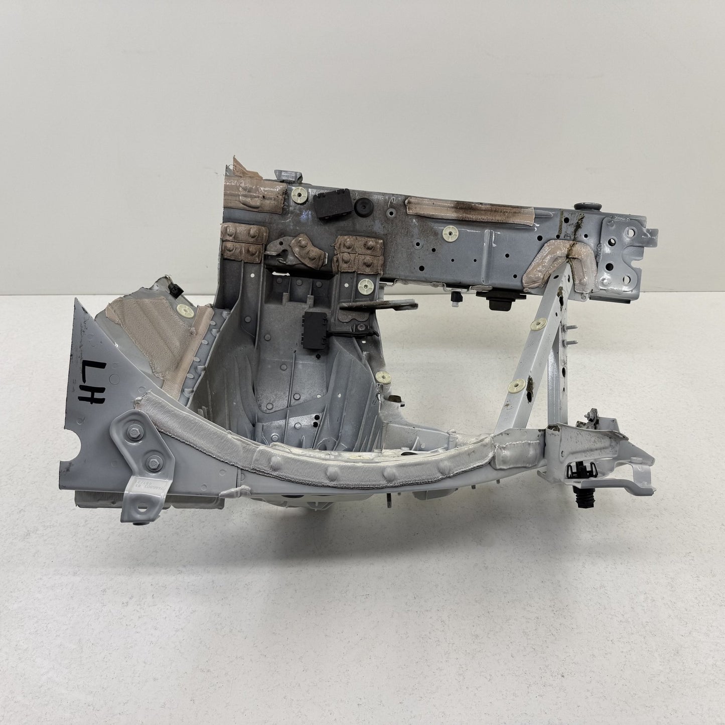 2021-2026 BMW M3 M4 G80 G82 Left Front Frame Rail Horn Apron Strut Tower Cut OEM