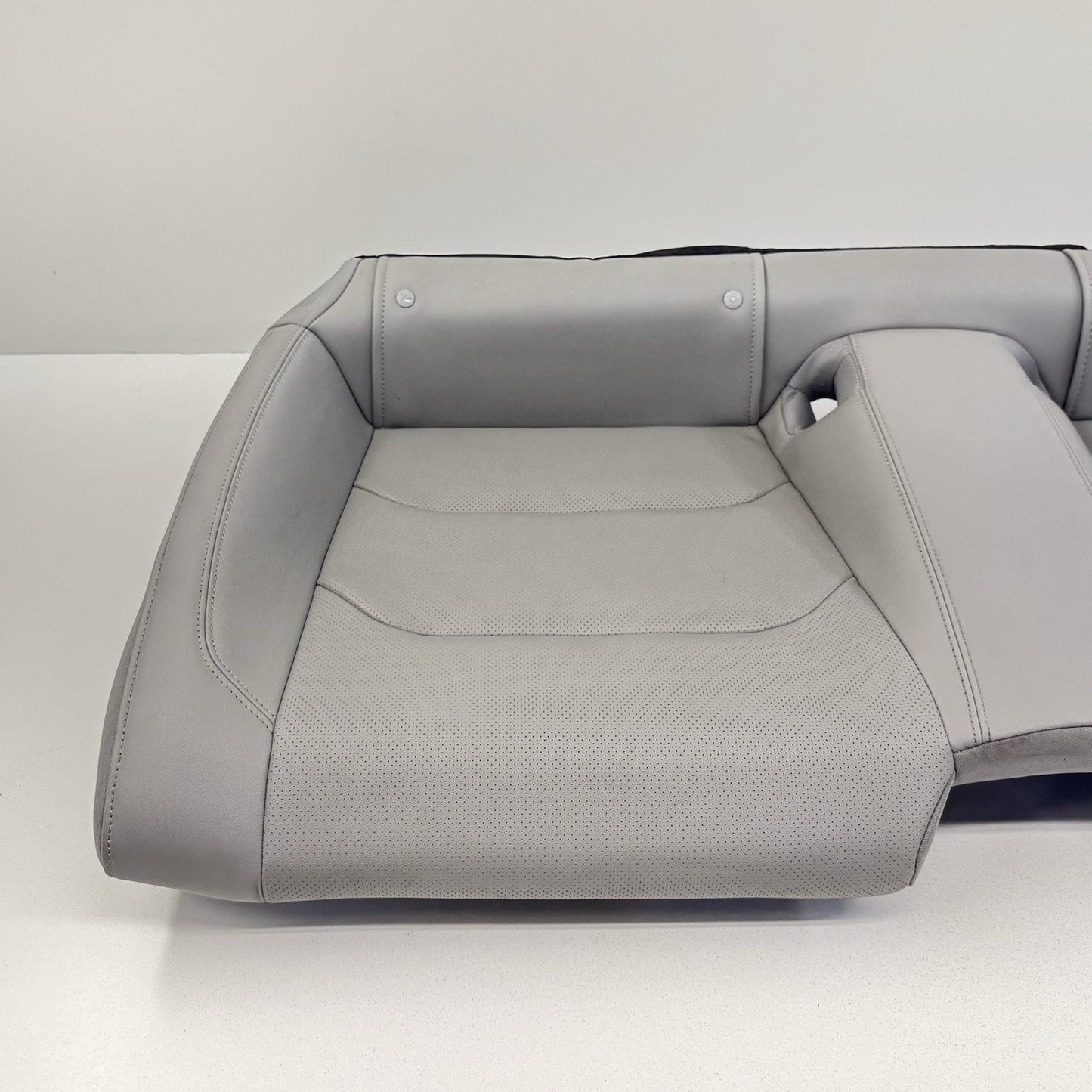 16-24 Chevrolet Camaro Coupe Rear Seat Set Upper Lower Cushion Gray Leather OEM