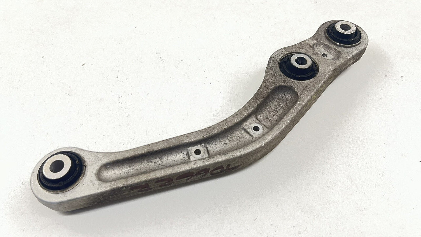 13-18 BENTLEY FLYING SPUR PASSENGER RIGHT REAR CONTROL ARM SET OEM