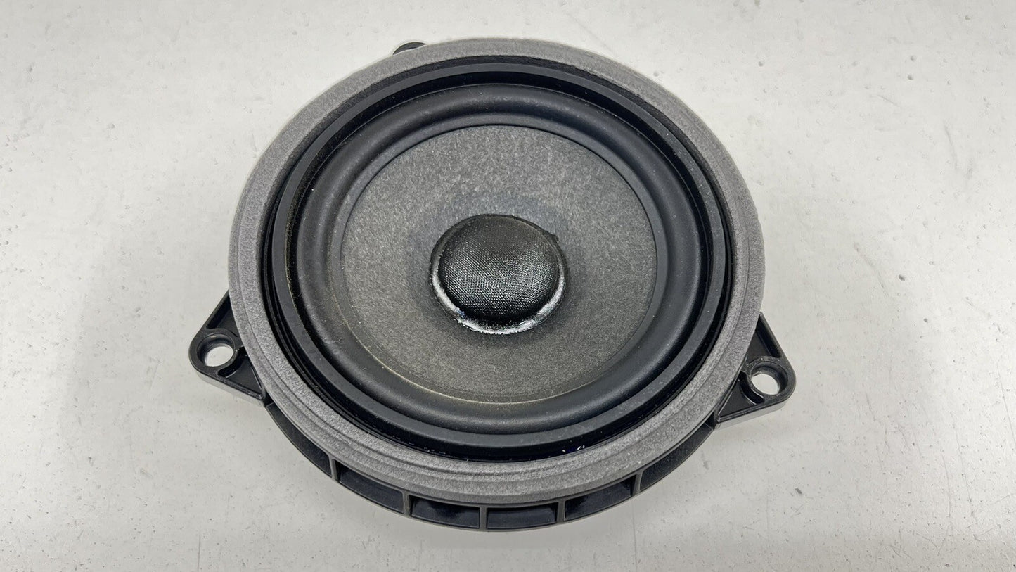 20-23 TOYOTA SUPRA LEFT OR RIGHT FRONT DOOR SPEAKER HARMAN KARDON 2622469 OEM