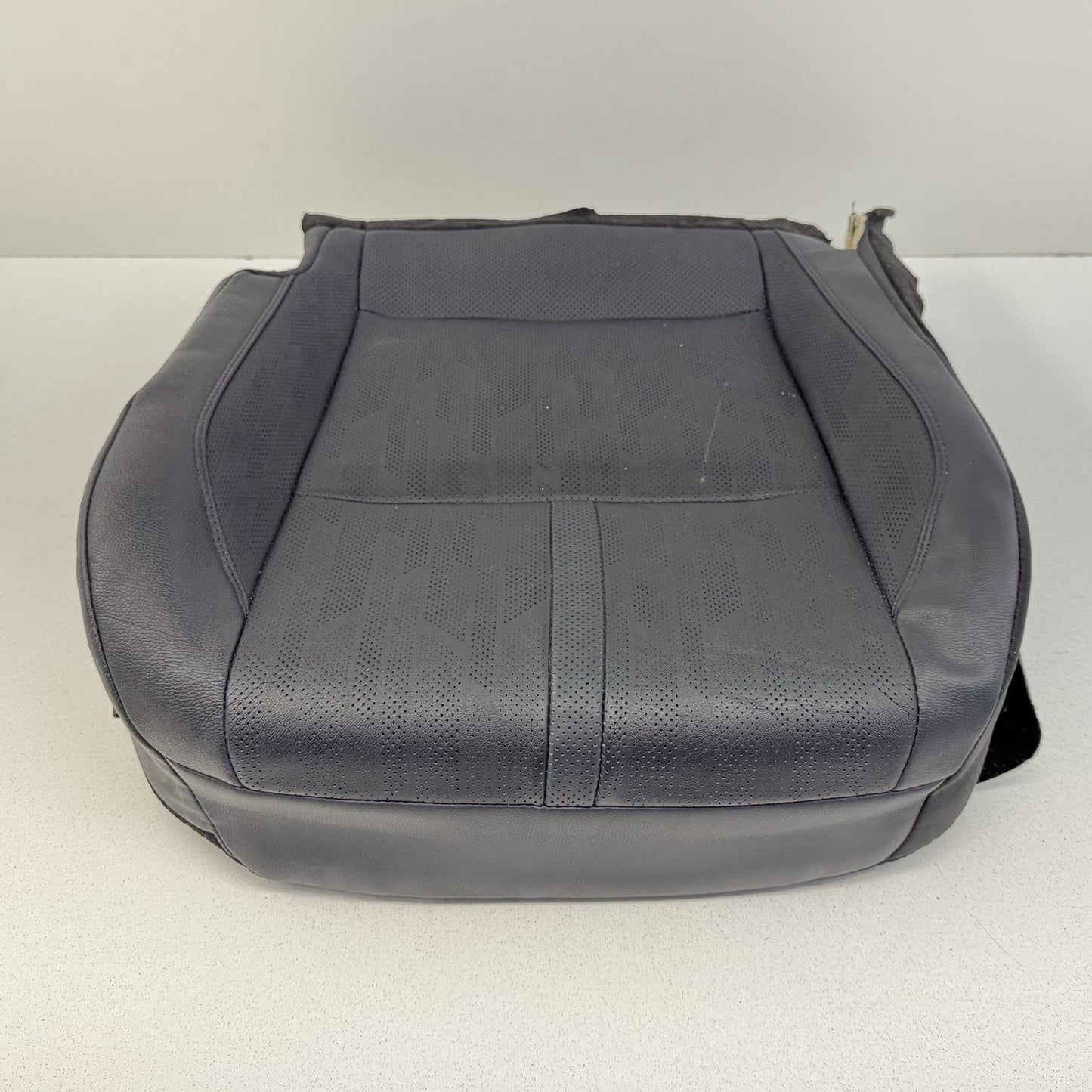 25-26 Toyota Camry XSE Right Front Lower Seat Cushion Heated Leather Black OEM