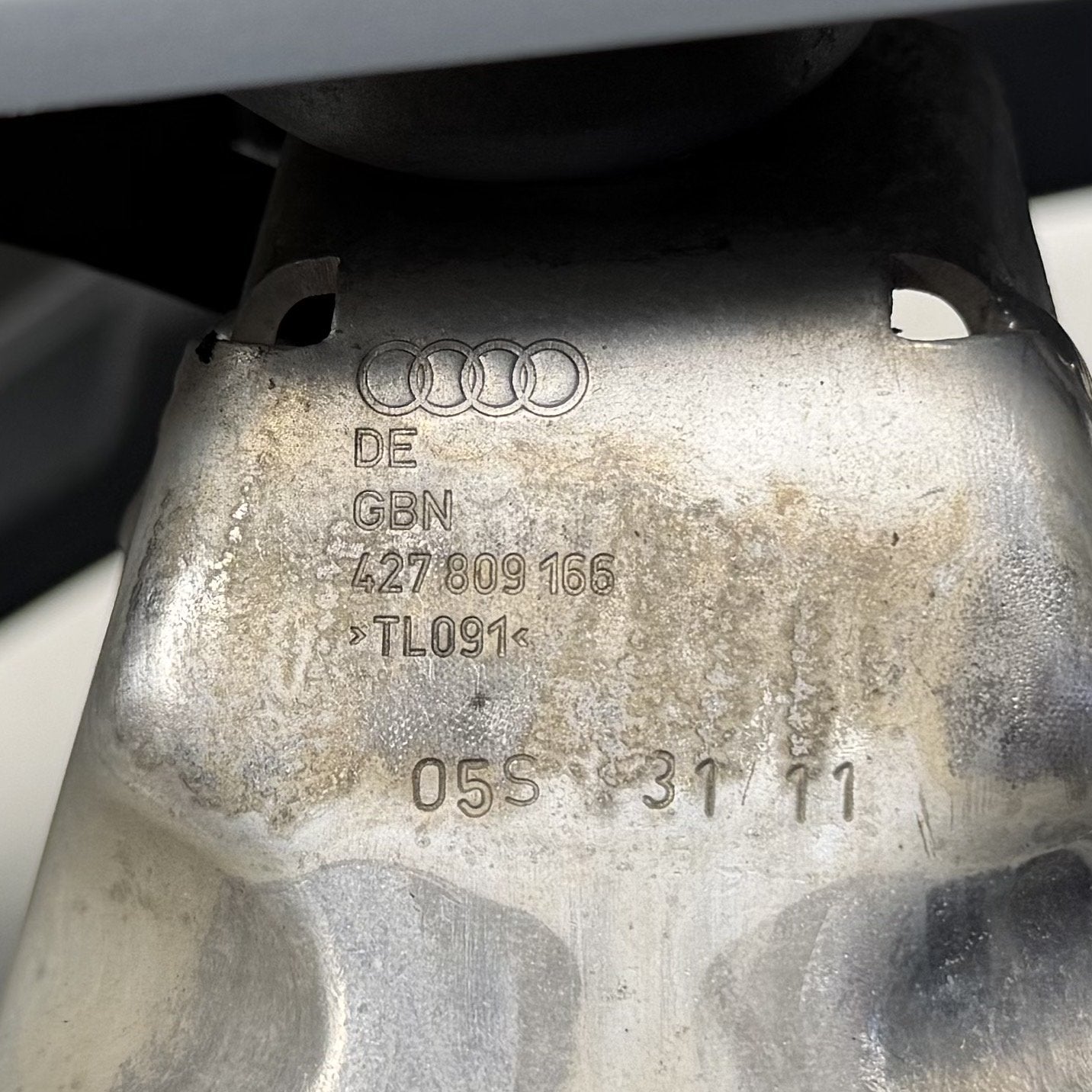 12-15 Audi R8 Spyder Convertible Passenger Right Rear Upper Quarter Panel OEM