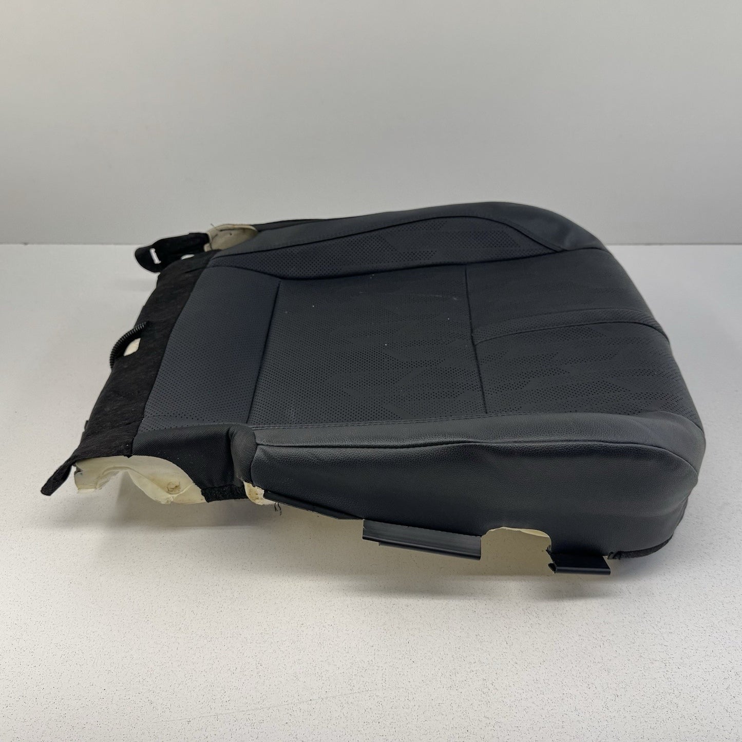 25-26 Toyota Camry XSE Right Front Lower Seat Cushion Heated Leather Black OEM