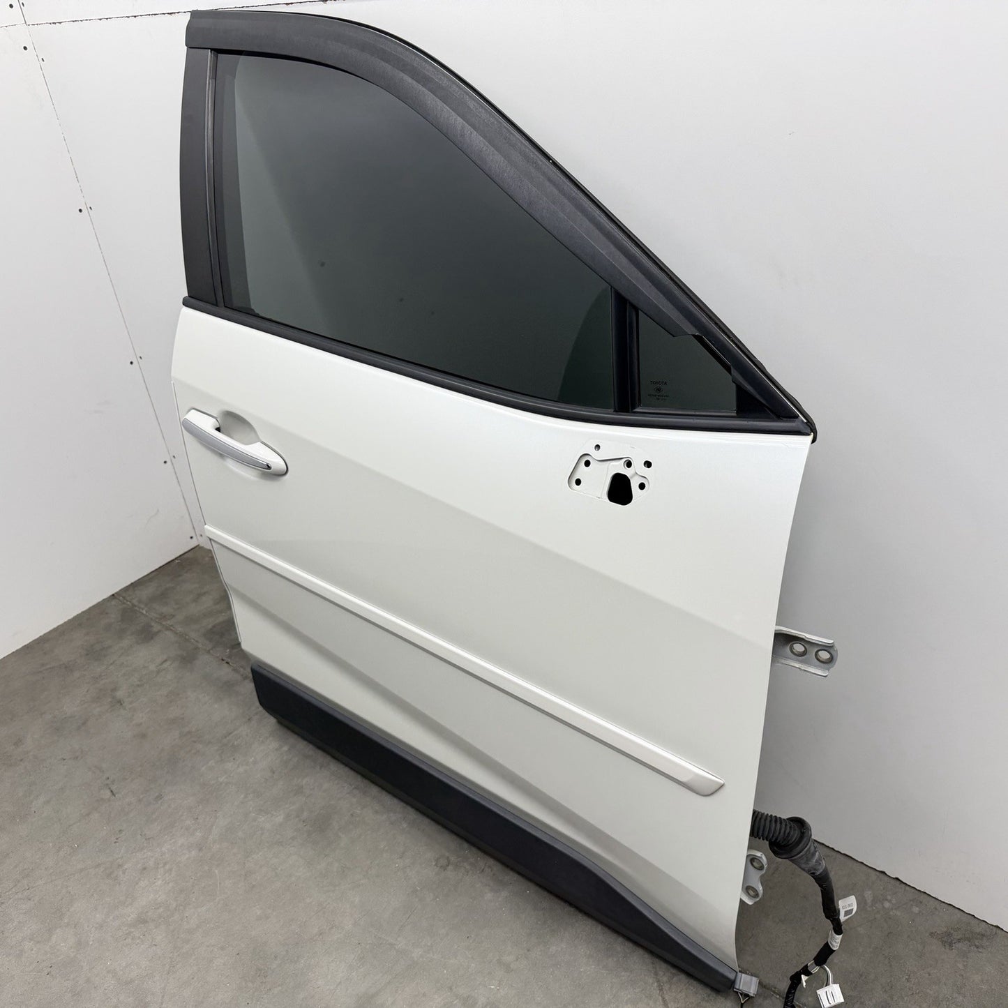 19-25 Toyota RAV4 Passenger Right Front Door Shell Complete With Glass OEM