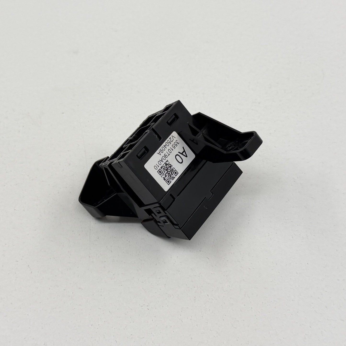 2023-2025 Honda Pilot Emergency Hazard Switch Button Passenger Bag Status OEM