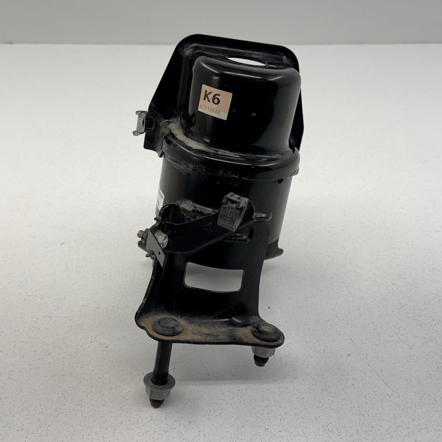 25-26 Toyota Camry Rear Center Engine Motor Mount OEM