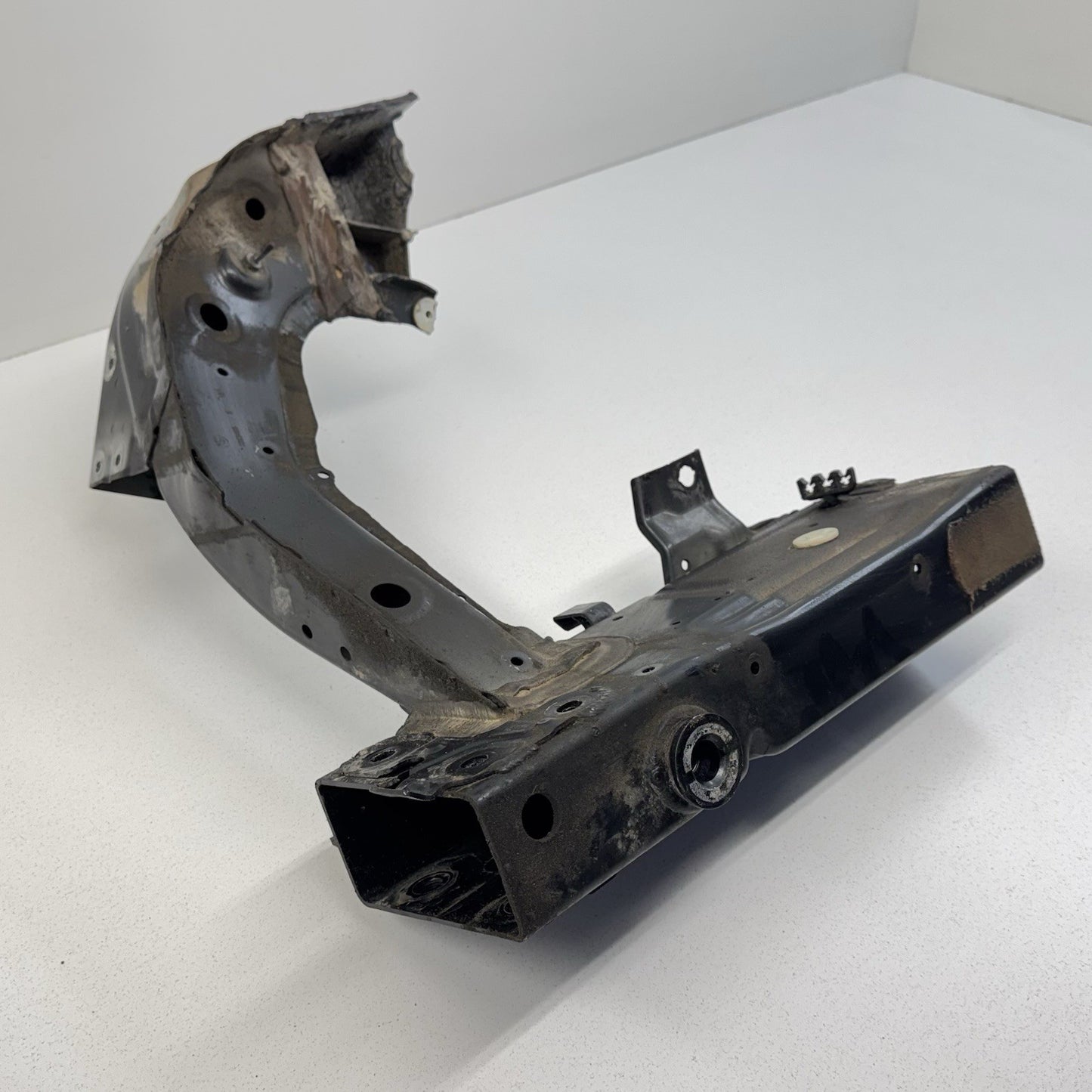 22-24 BMW G01 X3 Left Front Frame Rail Support Extension Cut OEM