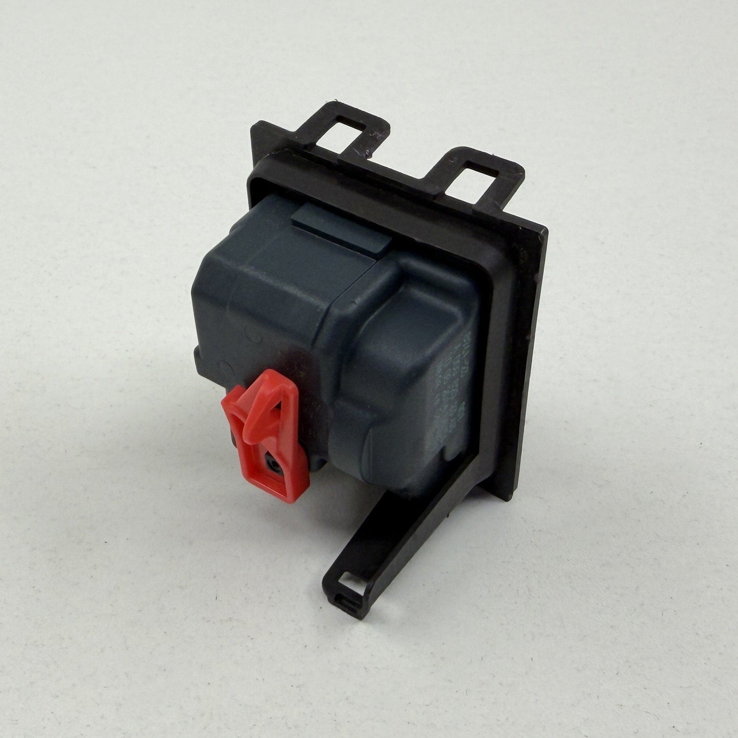 2014-2020 Mercedes-Benz S550 W222 Gas Cap Fuel Filler Door Release Actuator OEM