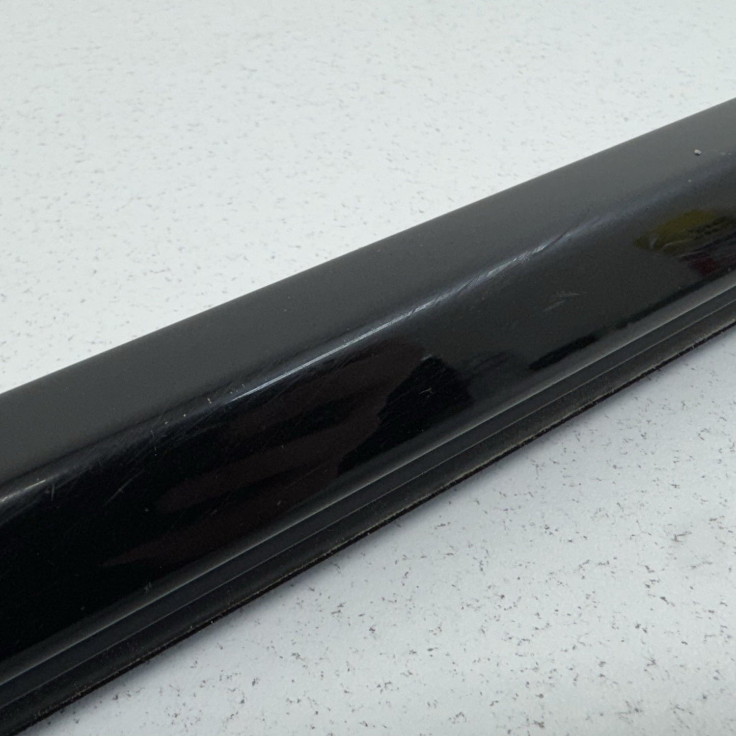 18-24 BMW G01 X3 Driver Left Rear Door Shadow Line Window Trim Molding OEM