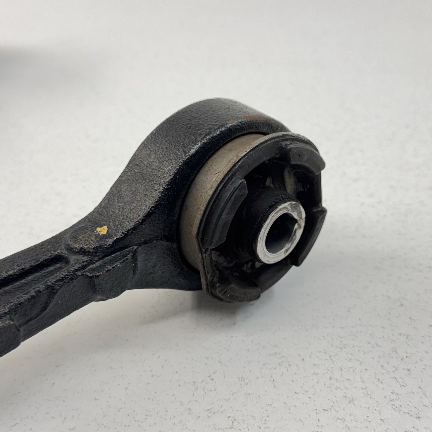 15-23 Dodge Challenger Passenger Right Front Upper Control Arm OEM