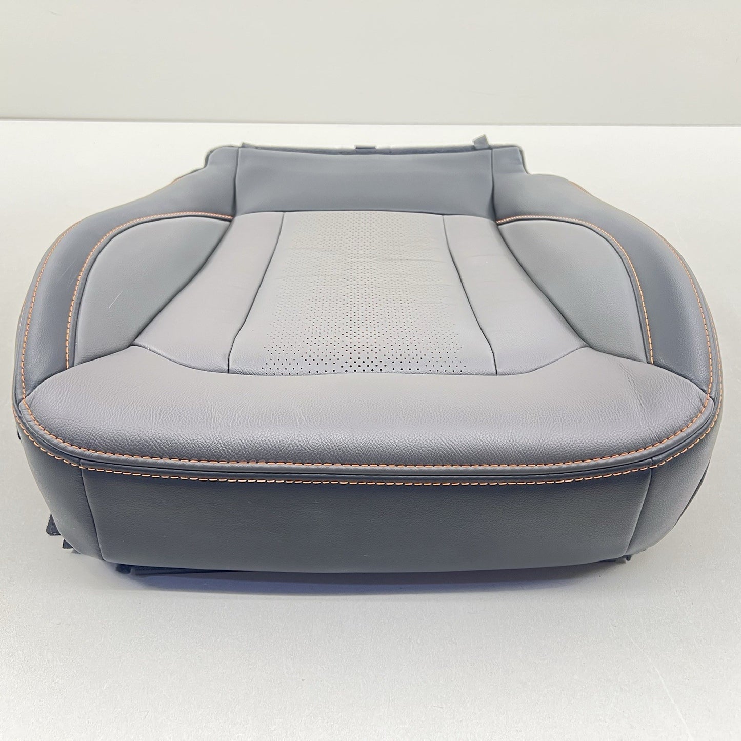 24-25 SUBARU CROSSTREK LIMITED DRIVER LEFT FRONT LOWER SEAT CUSHION COVER OEM