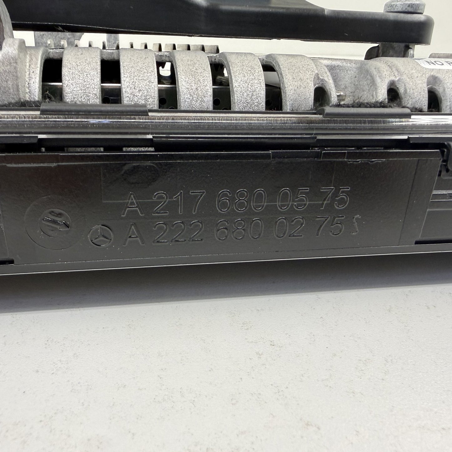 2014-2017 Mercedes S550 W222 Instrument Cluster Radio Display Screen Set OEM