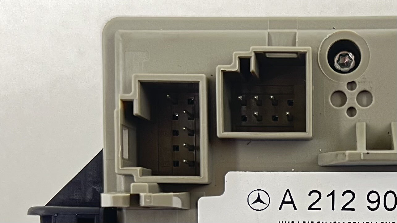 12-14 Mercedes CLS550 W218 Engine Control Module ECU Ignition Switch Key Set OEM