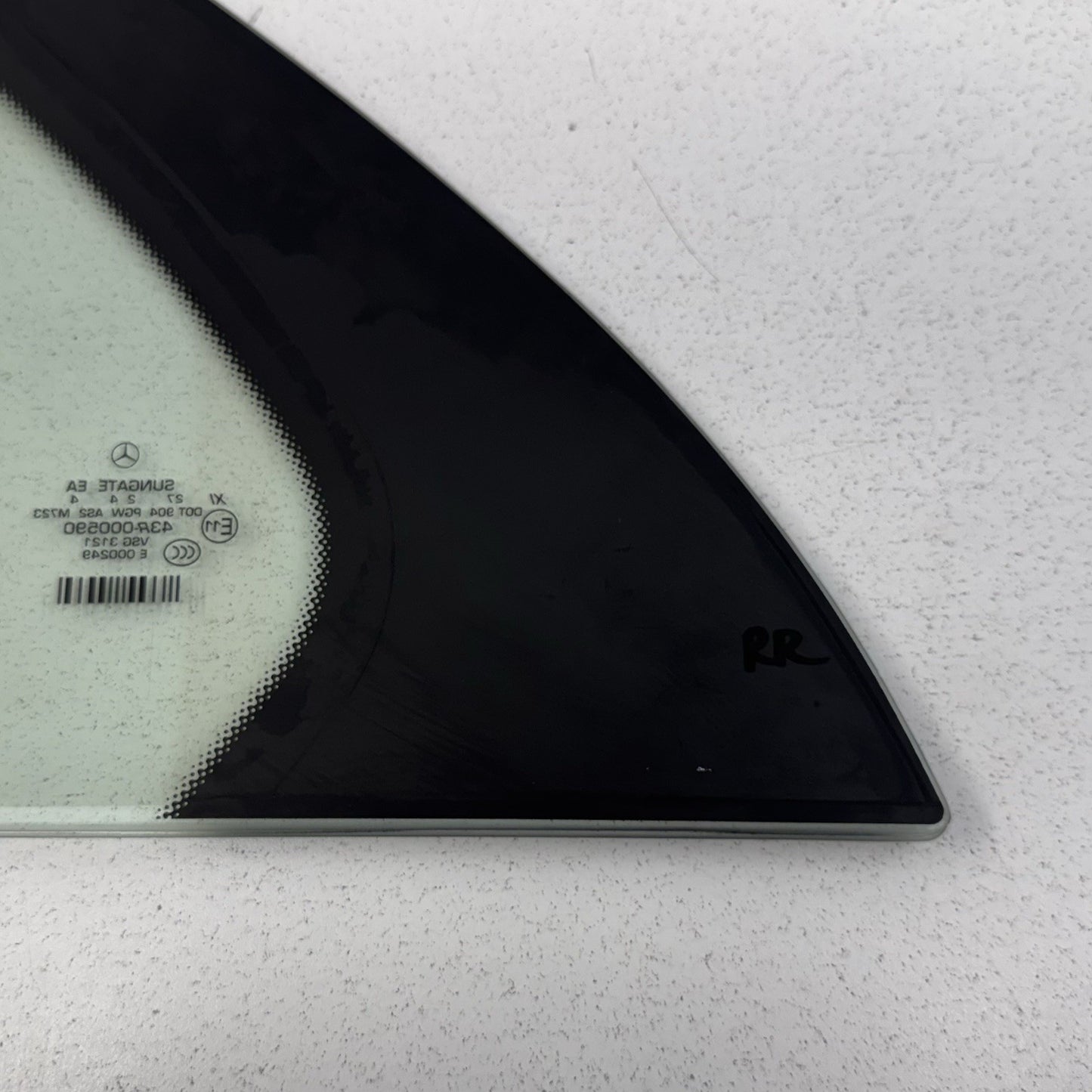 14-20 Mercedes W222 S550 Passenger Right Rear Door Quarter Vent Window Glass OEM