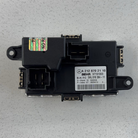 08-14 Mercedes W204 C250 HVAC Heater Blower Motor Resistor 2128702110 OEM