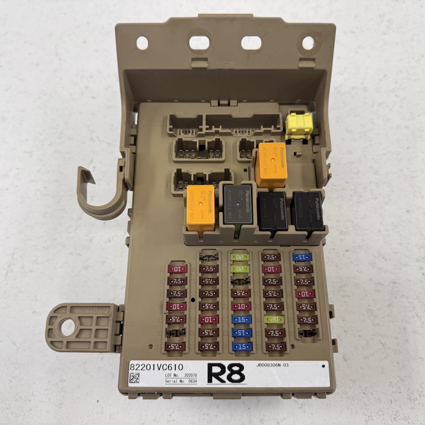 2022-2023 Subaru WRX Interior Cabin Fuse Relay Junction Box 82201VC610 OEM