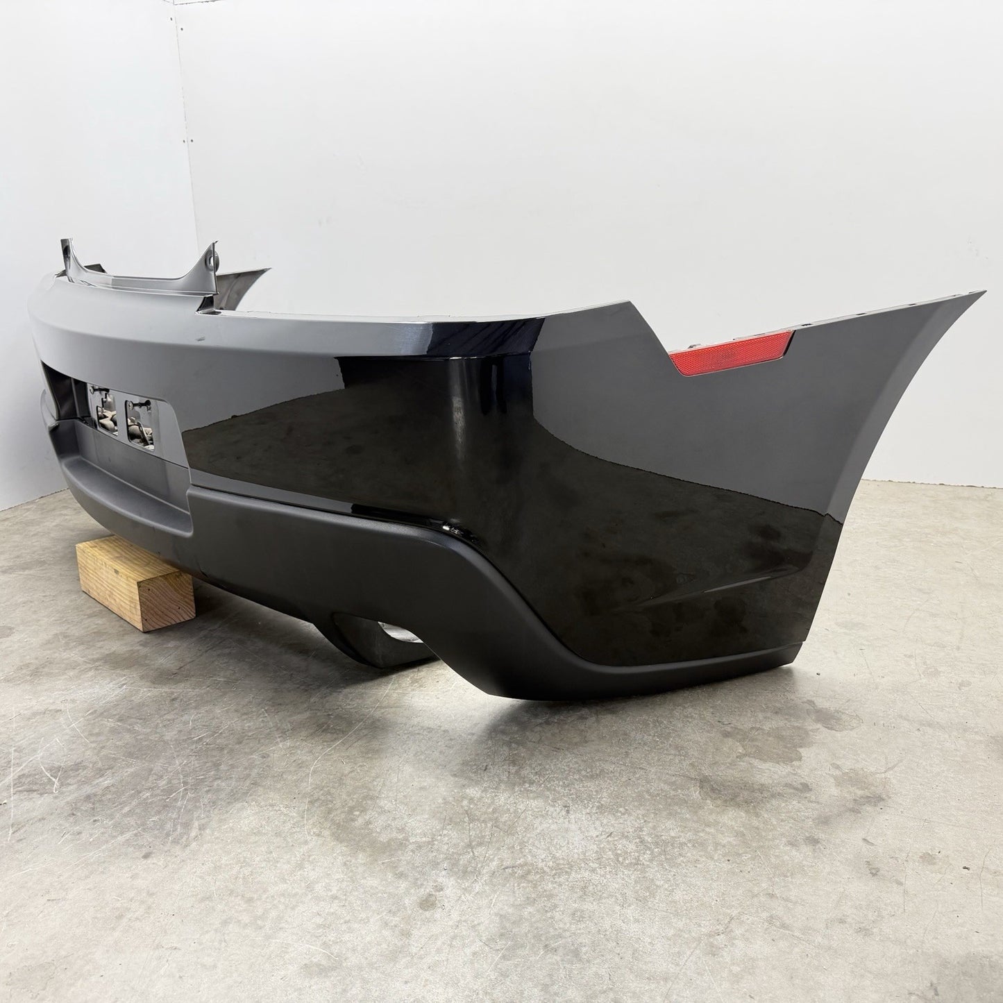 14-15 Chevrolet Camaro SS Rear Bumper Cover Complete W/ Diffuser Black OEM