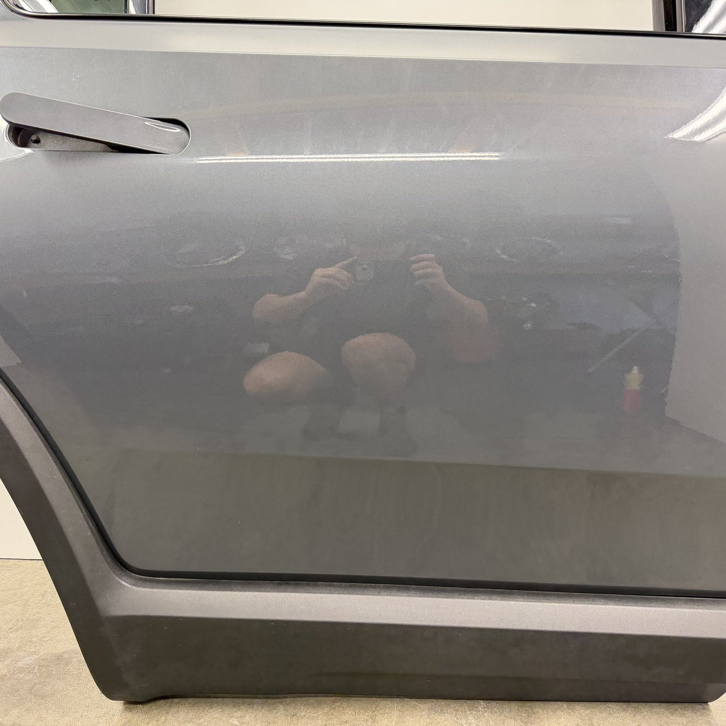2022-2024 Rivian R1S Passenger Right Rear Door Shell Complete W/ Glass OEM