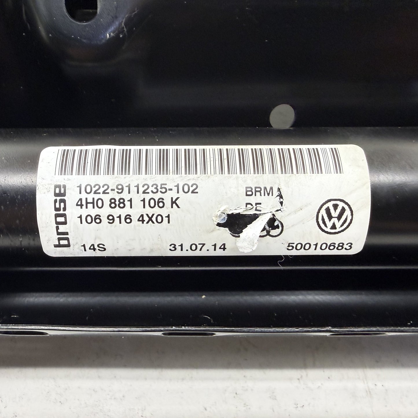 2014-2018 Bentley Flying Spur Right Front Lower Seat Track Rail Frame OEM