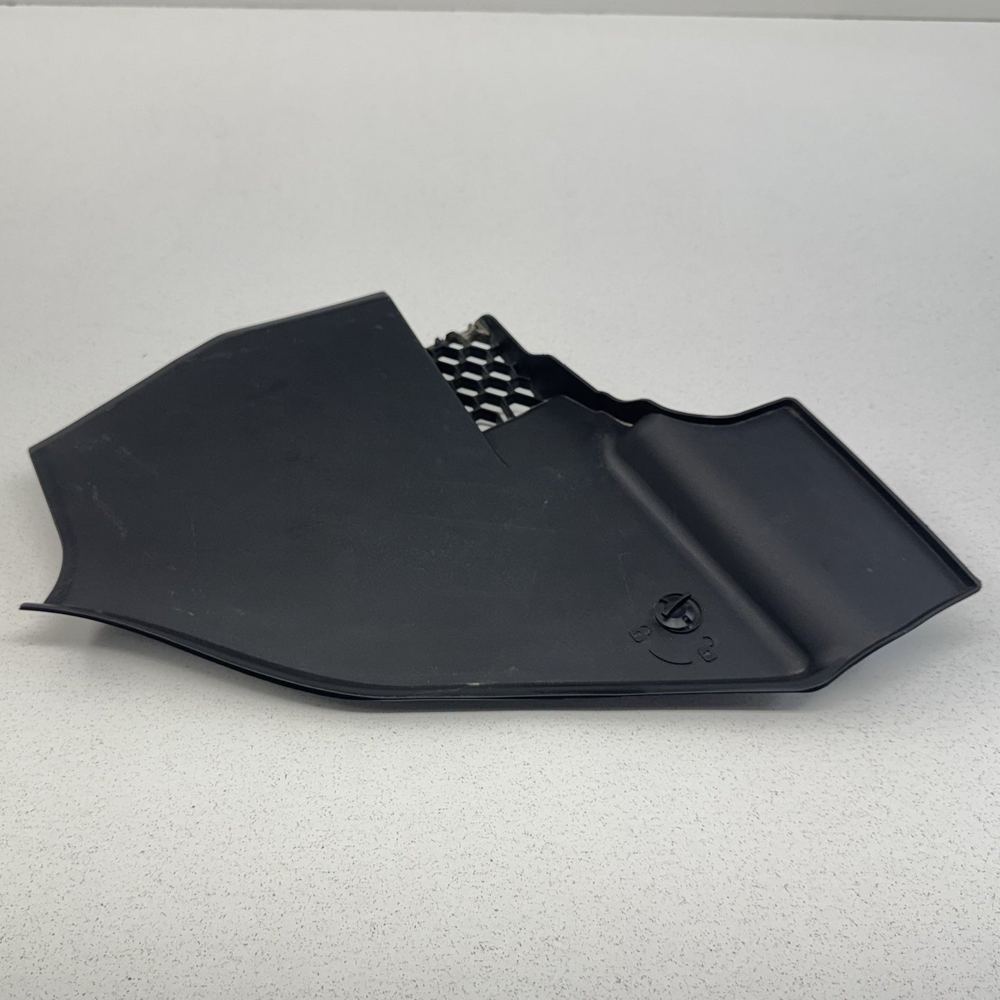 18-24 BMW G01 G02 X3 X4 Windshield Cowl Cover Trim Vent Pair Left & Right OEM