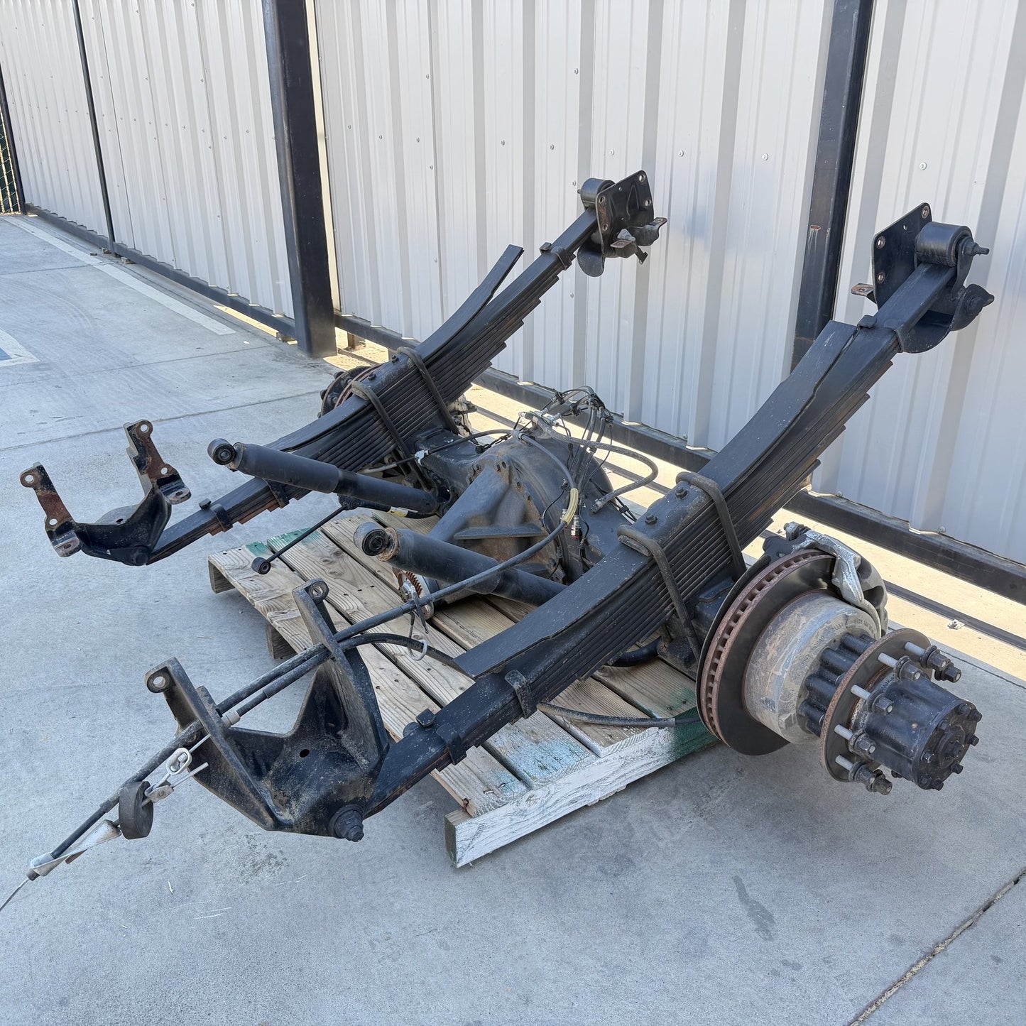 2019-2024 Ram 4500 5500 DRW 4x4 Rear Axle Assembly 4.44 Ratio 68509636AA 10K OEM