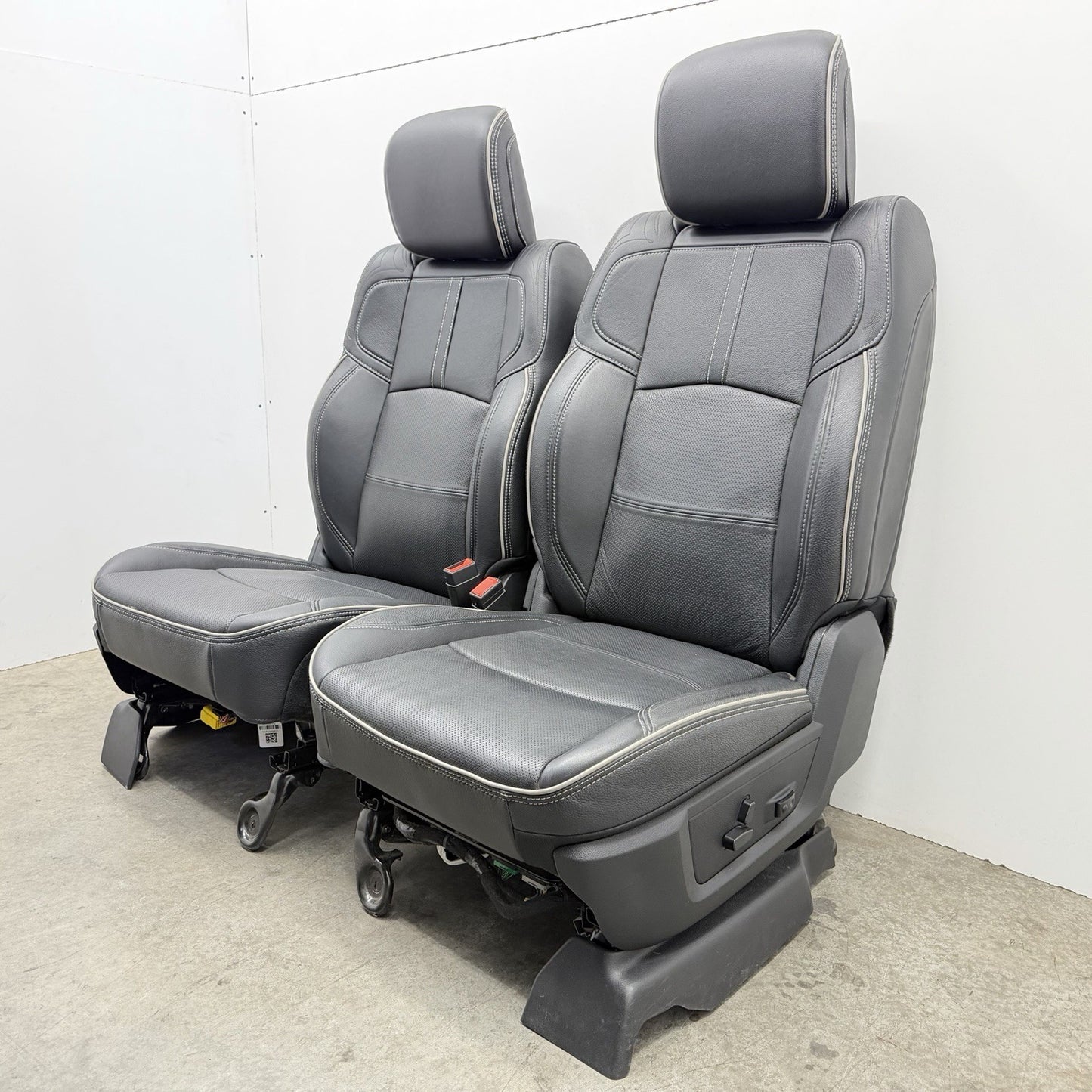19-24 Ram 4500 5500 Crew Cab Limited Seat Set Front & Rear Leather Black OEM