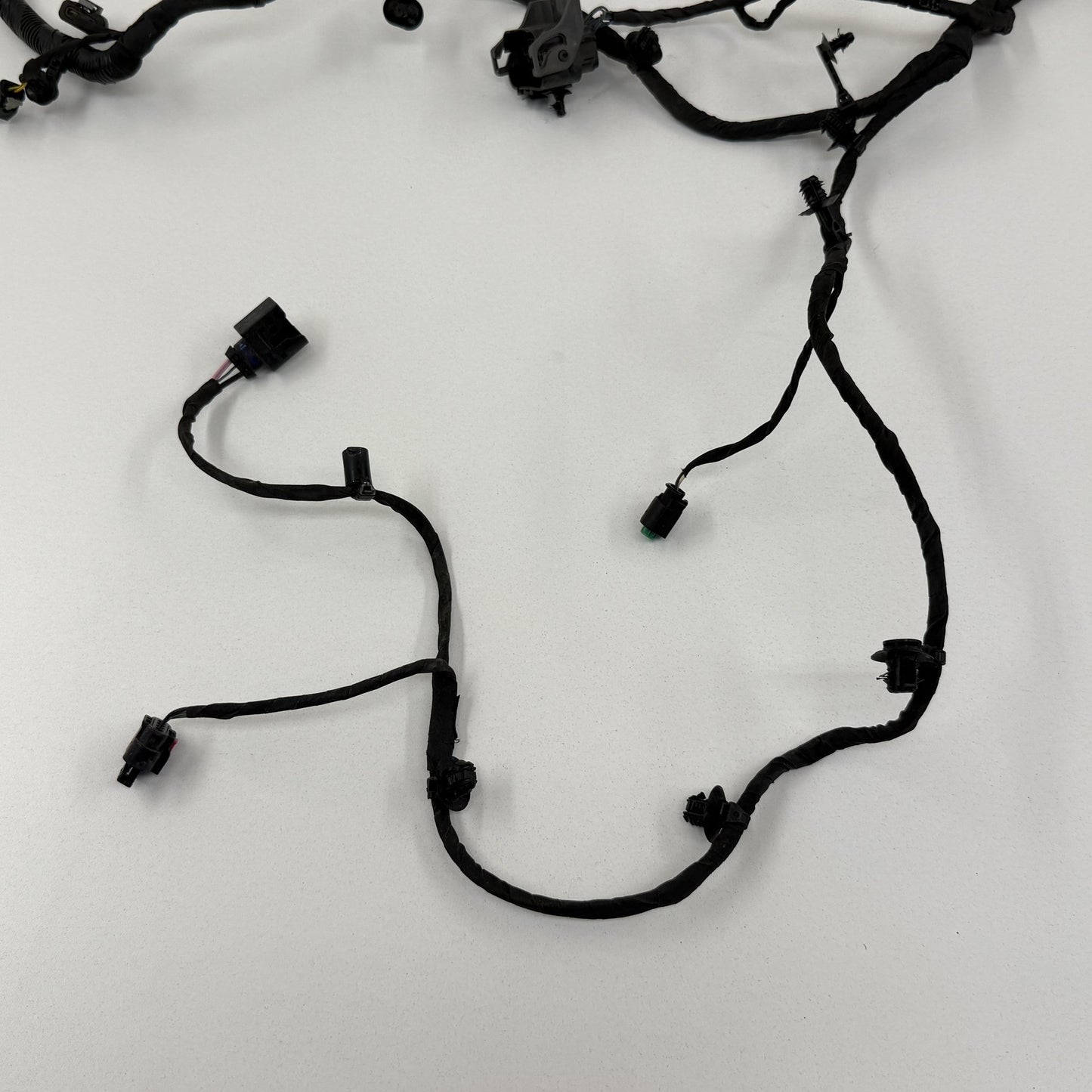 2022-2024 Rivian R1S Right Front Bay Wiring Harness PT00417188-C OEM