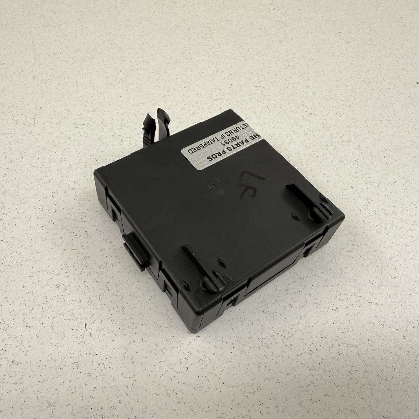 10-16 Mercedes W212 E350 Driver Left Front Door Control Module 2129004014 OEM