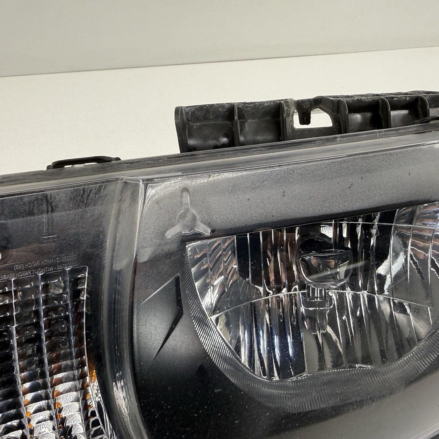 10-13 Chevrolet Camaro Driver Left Front Halogen Headlight Head Light Lamp OEM