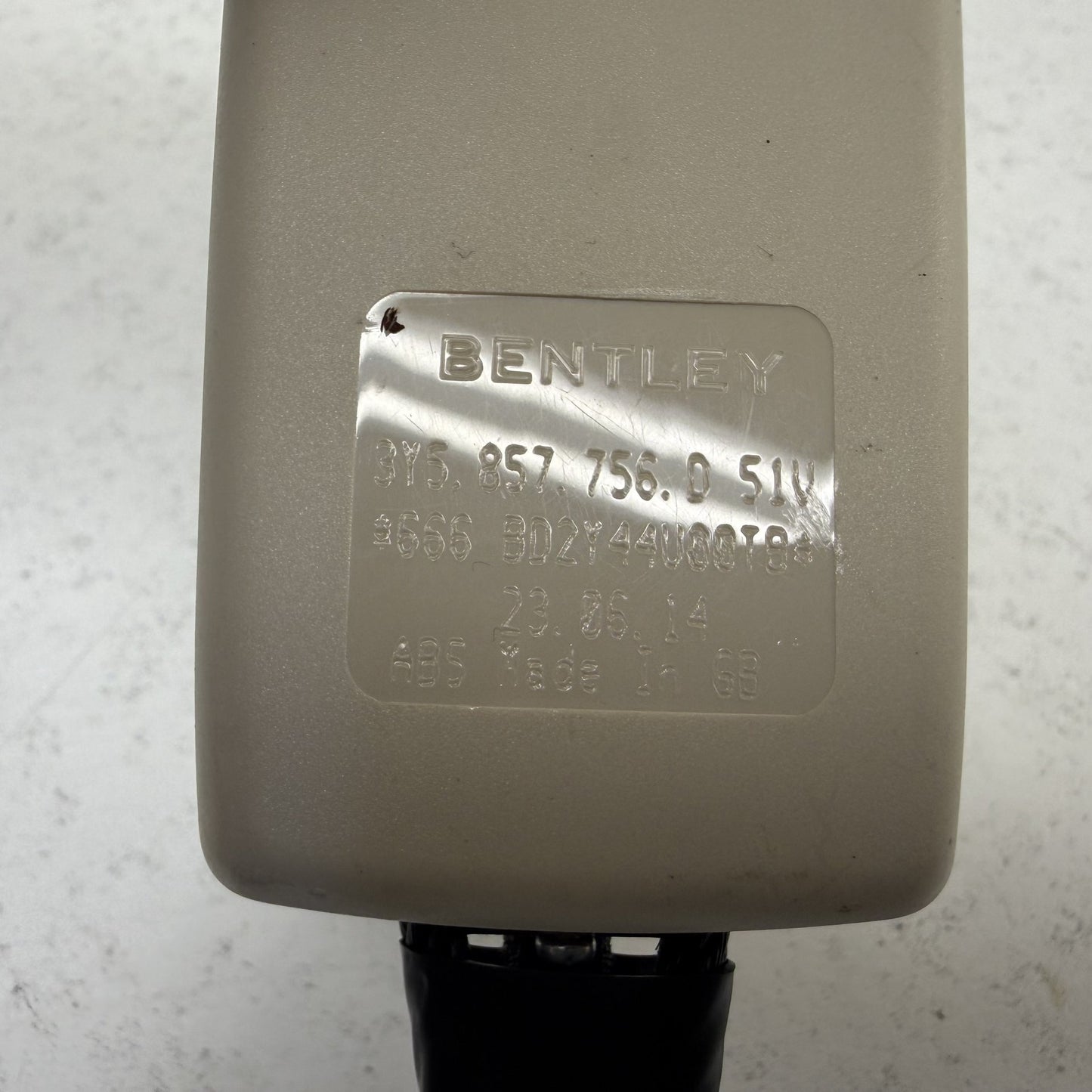 2014-2018 Bentley Flying Spur Passenger Right Front Seat Belt Buckle OEM