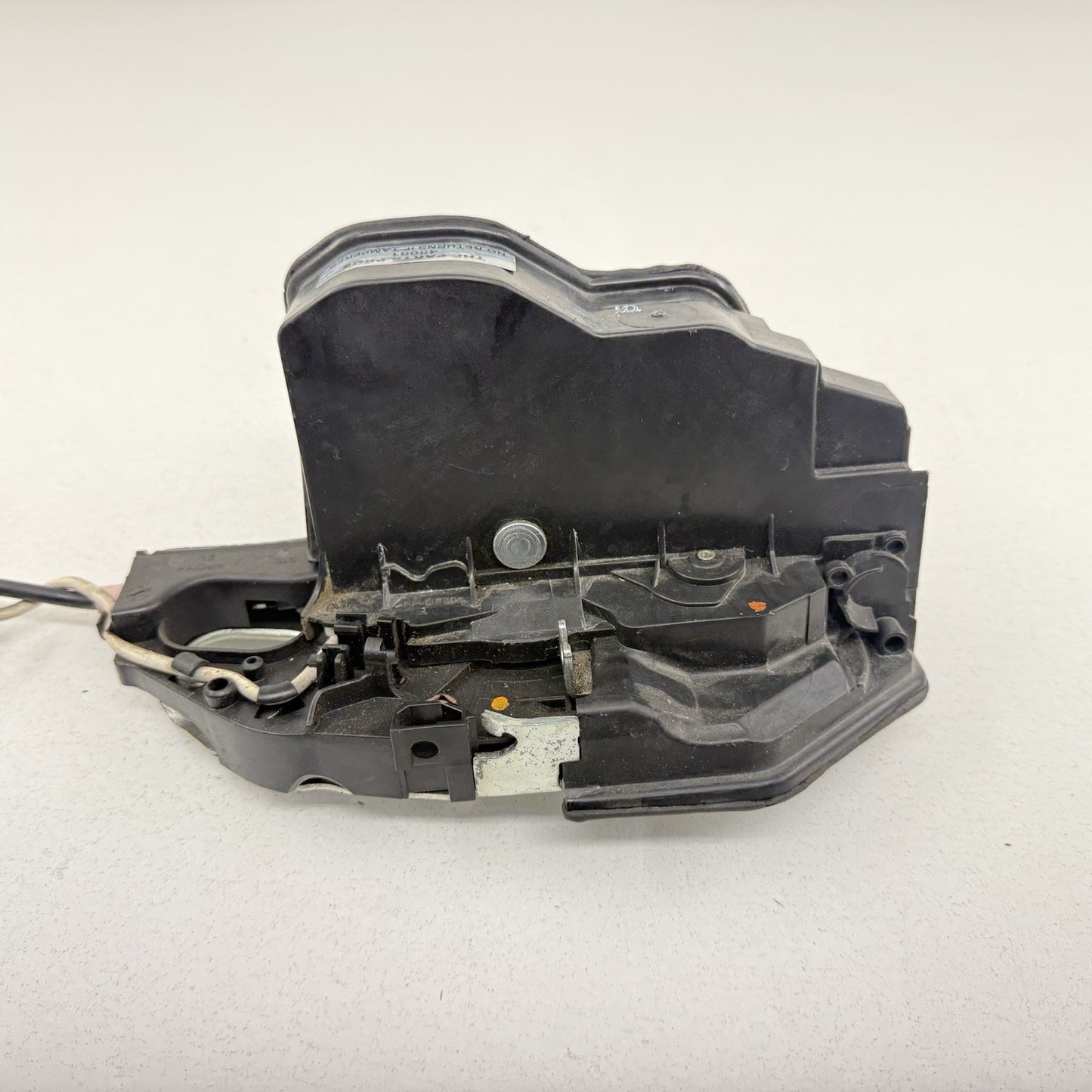 11-16 BMW M5 528 535 550 F10 Left Rear Door Latch Lock Actuator Soft Close OEM