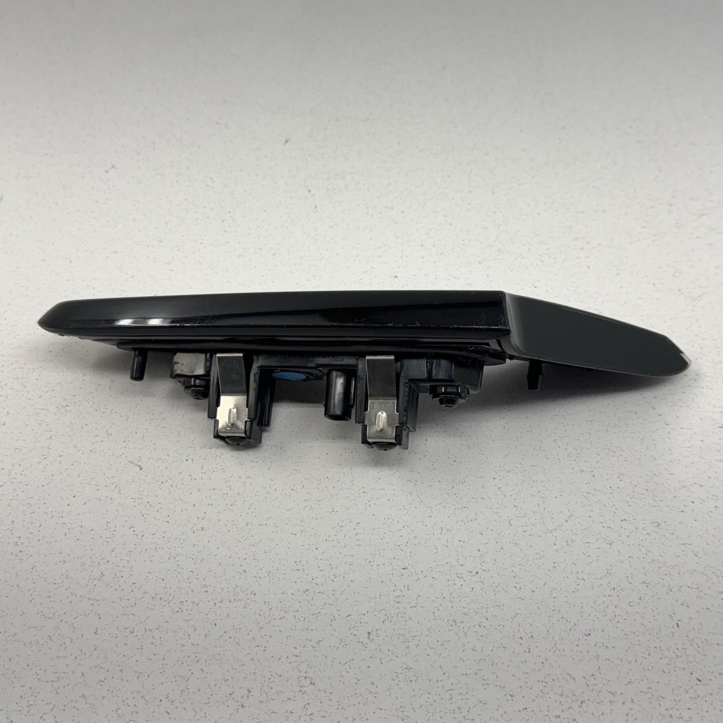21-23 Chevrolet Bolt Right Rear Quarter Panel Turn Signal Reflector Lamp OEM