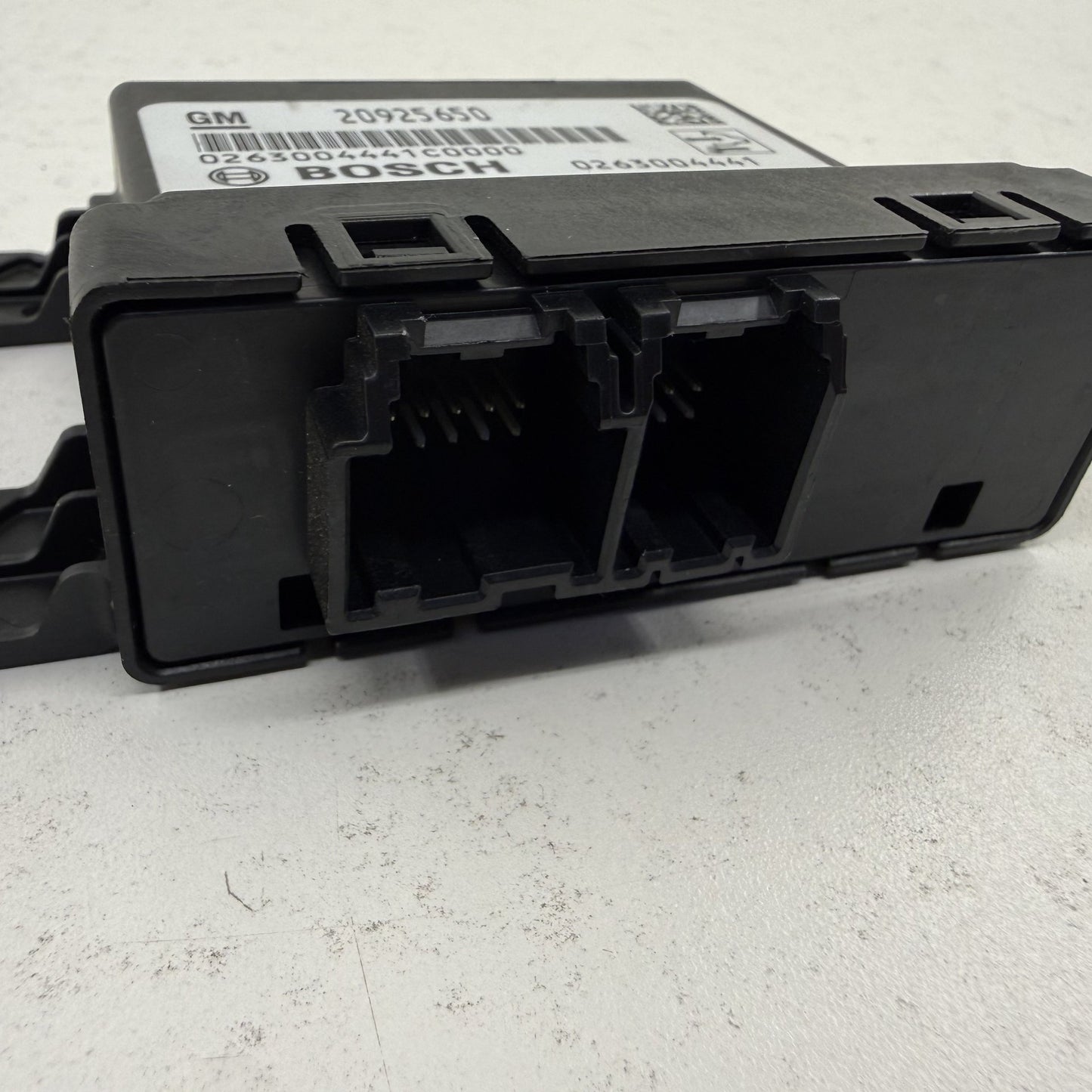 2010-2015 Chevrolet Camaro Parking Assist Control Module 20846676 OEM