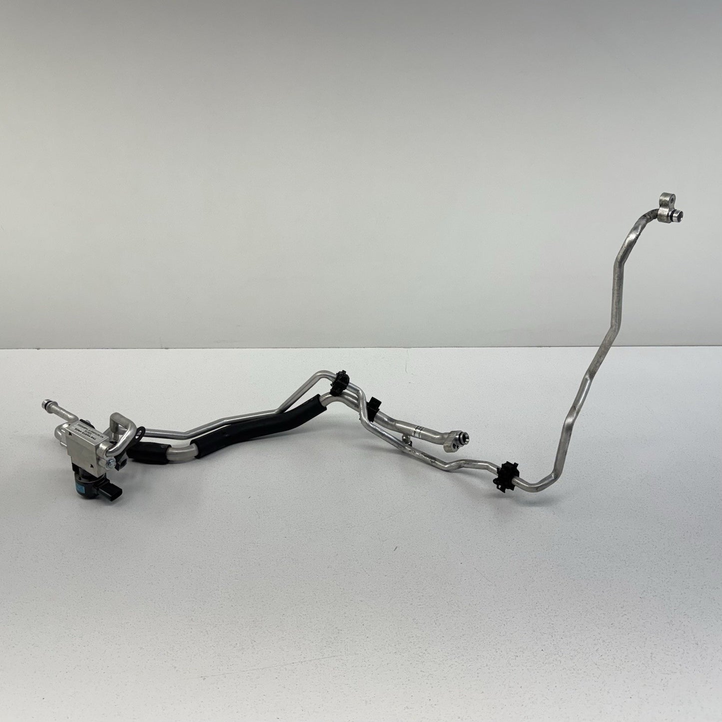 17-20 Toyota Prius Prime HVAC AC Air Hose Line Pipe Tube Set OEM