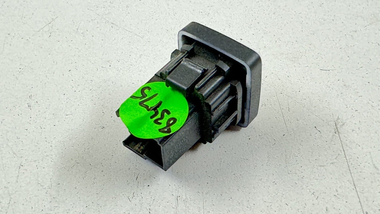 18-23 FORD MUSTANG GT REAR TRUNK OPEN RELEASE CONTROL SWITCH BUTTON OEM