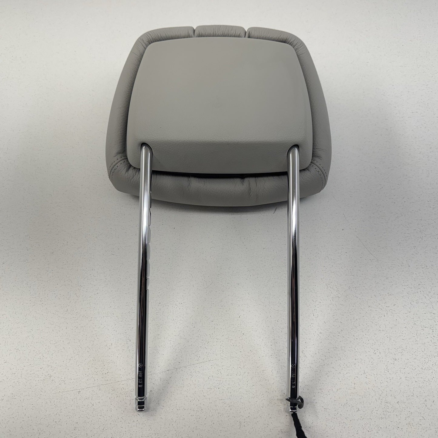 12-18 Mercedes W218 CLS550 Front Seat Headrest Head Rest Left Or Right Gray OEM