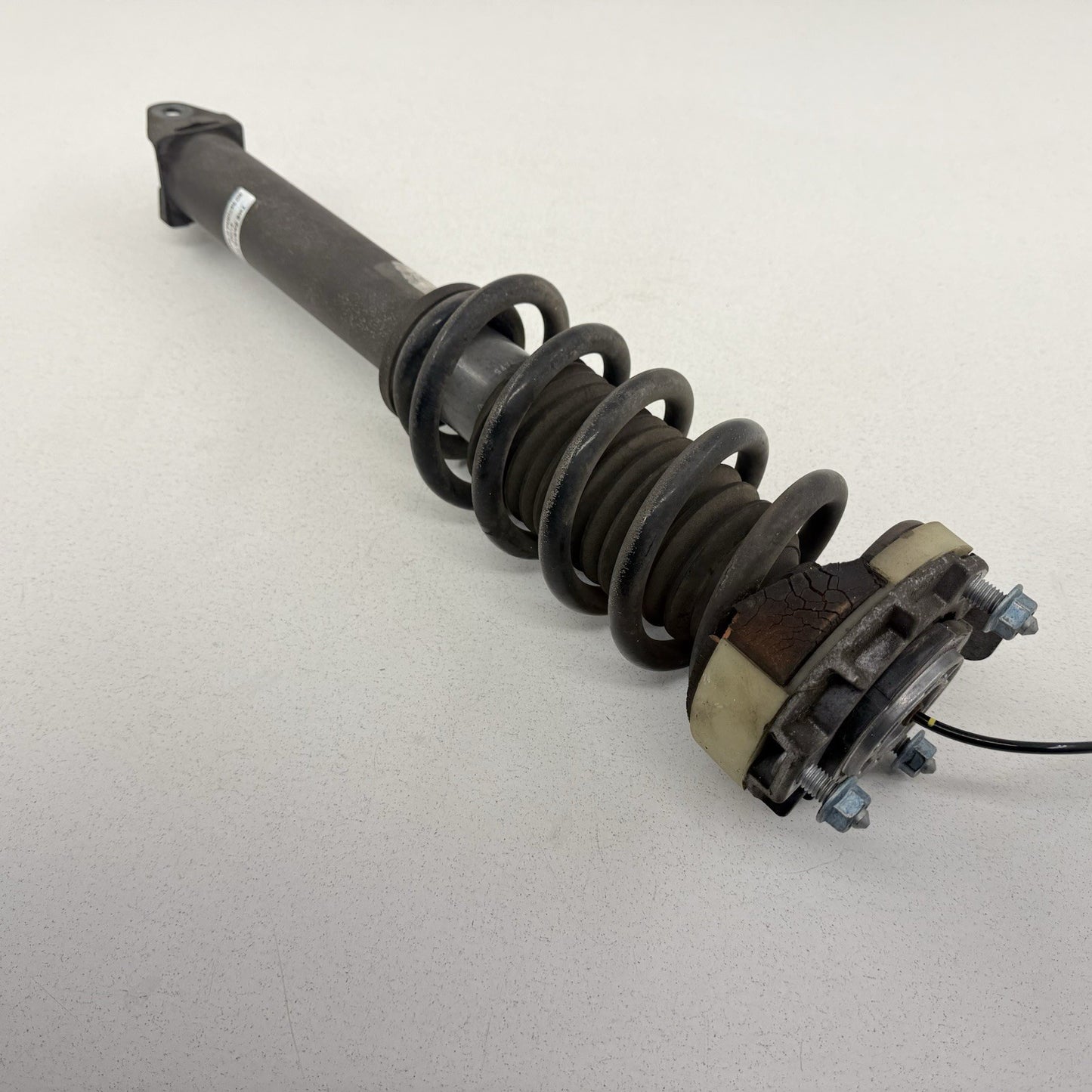 05-08 Porsche 911 997 Rear Sport Strut Shock Absorber PASM Left Or Right 35K OEM