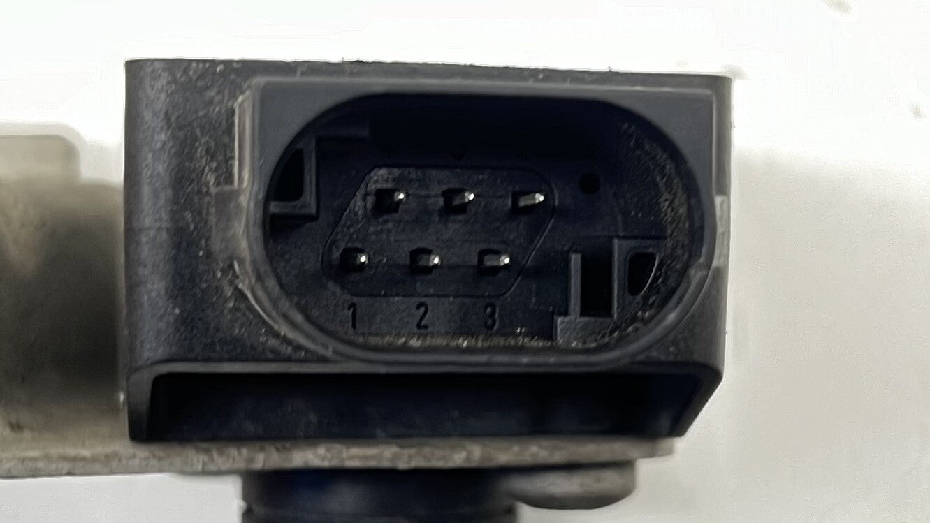 15-21 MERCEDES-BENZ C63S W205 LEFT FRONT HEADLIGHT HEIGHT LEVEL SENSOR OEM
