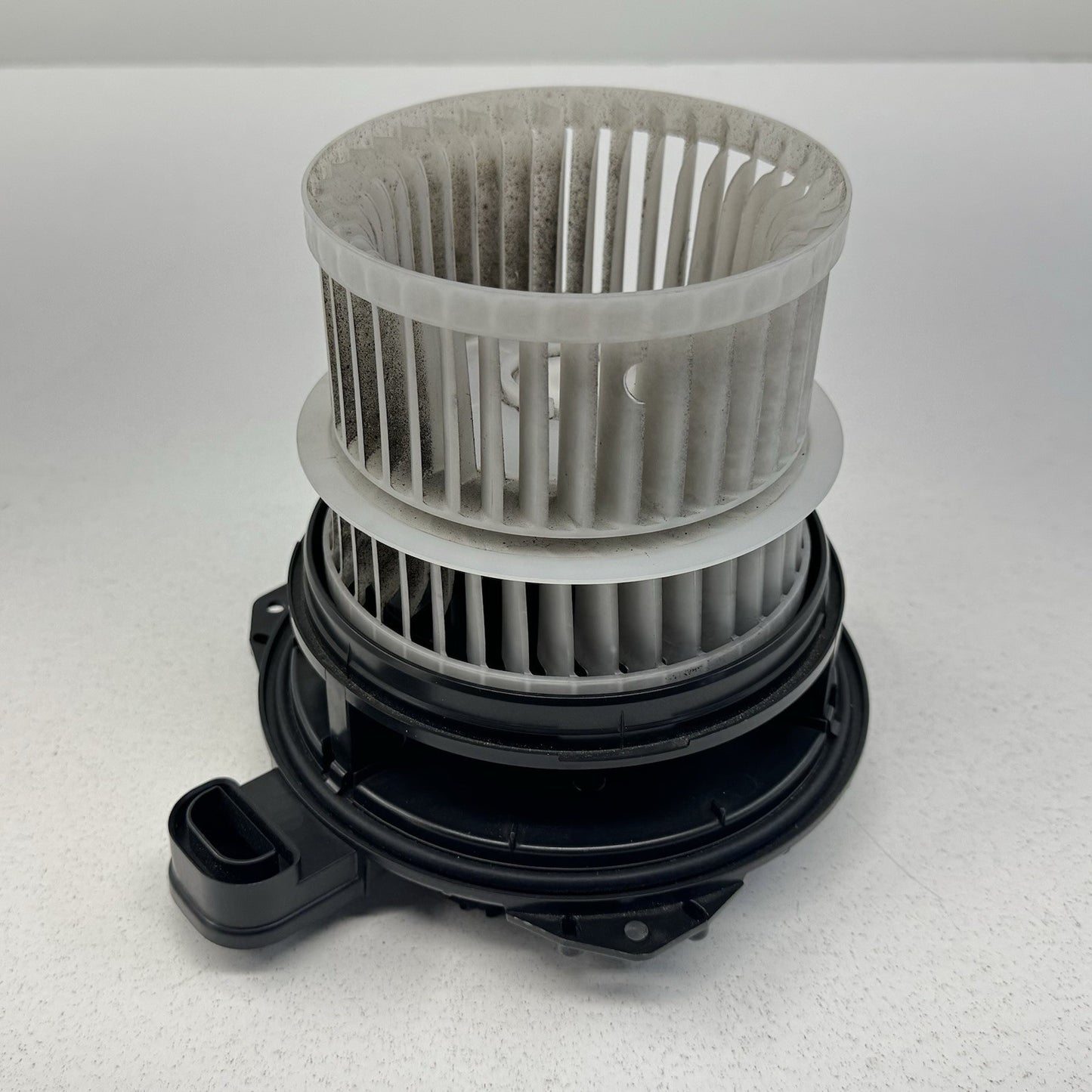 19-25 Toyota RAV4 HVAC AC Air Temperature Fan Blower Motor Wheel OEM
