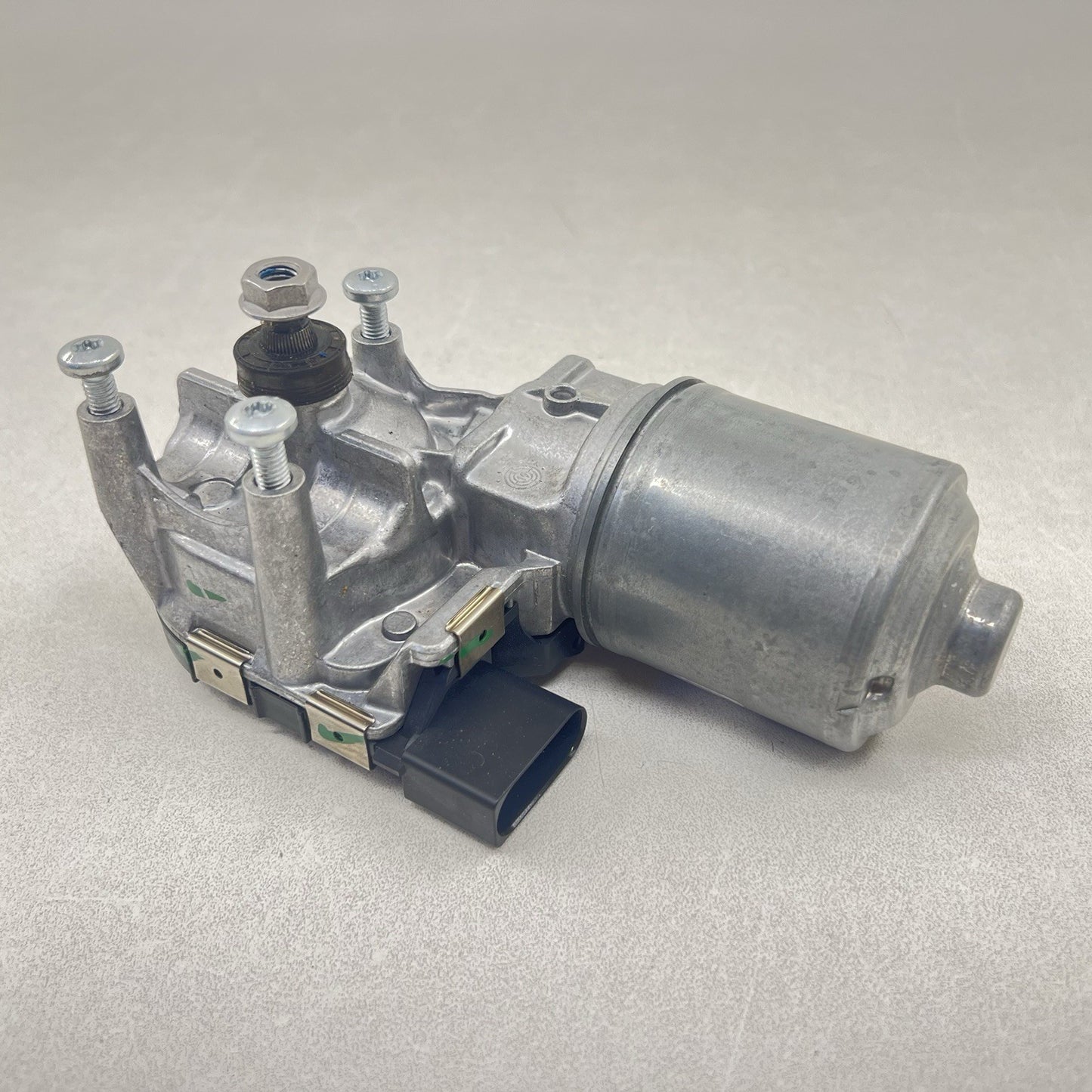 17-24 AUDI A4 S4 FRONT WINDSHIELD WIPER MOTOR 8W1955119B OEM