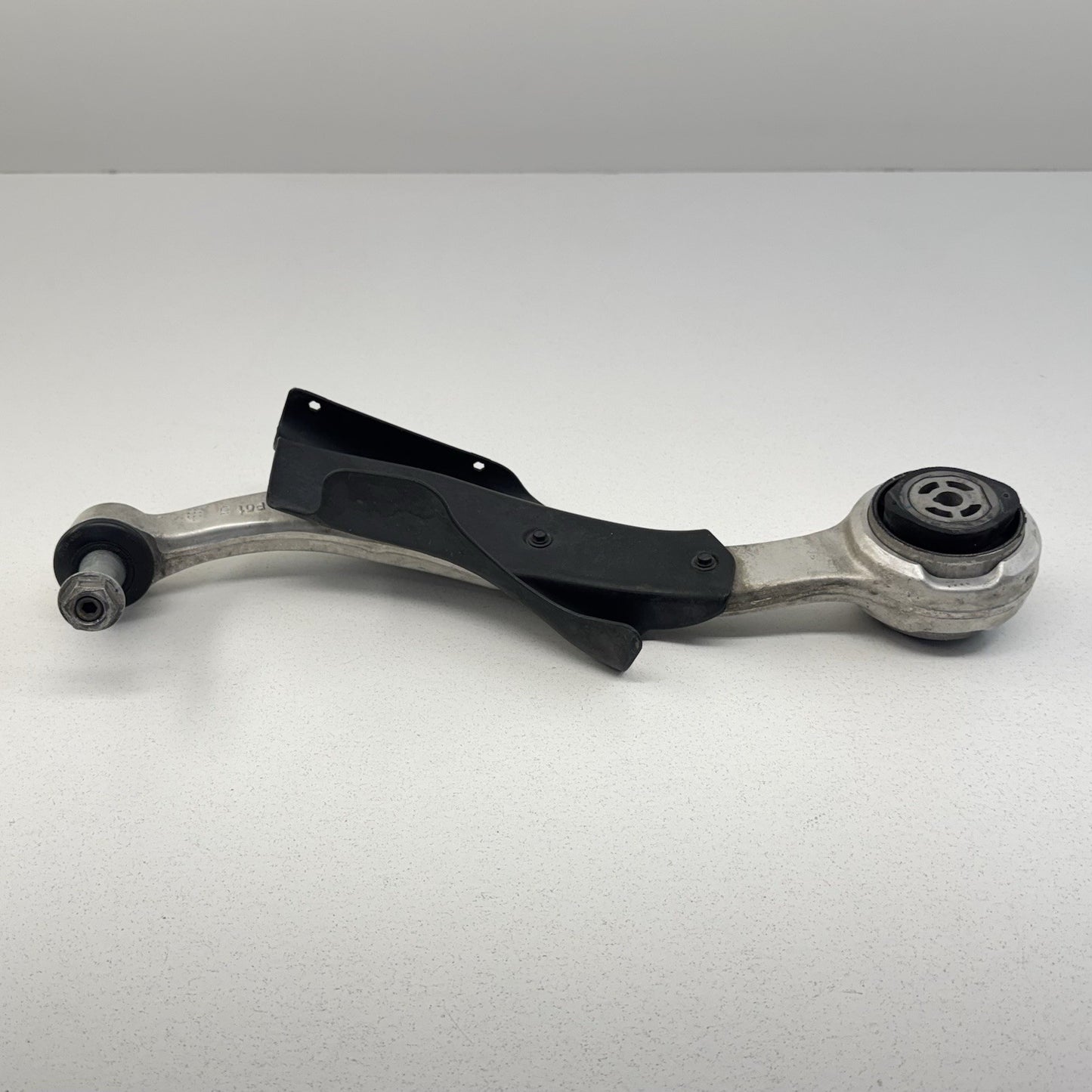 16-24 Chevrolet Camaro Right Front Rearward Lower Control Arm Suspension OEM