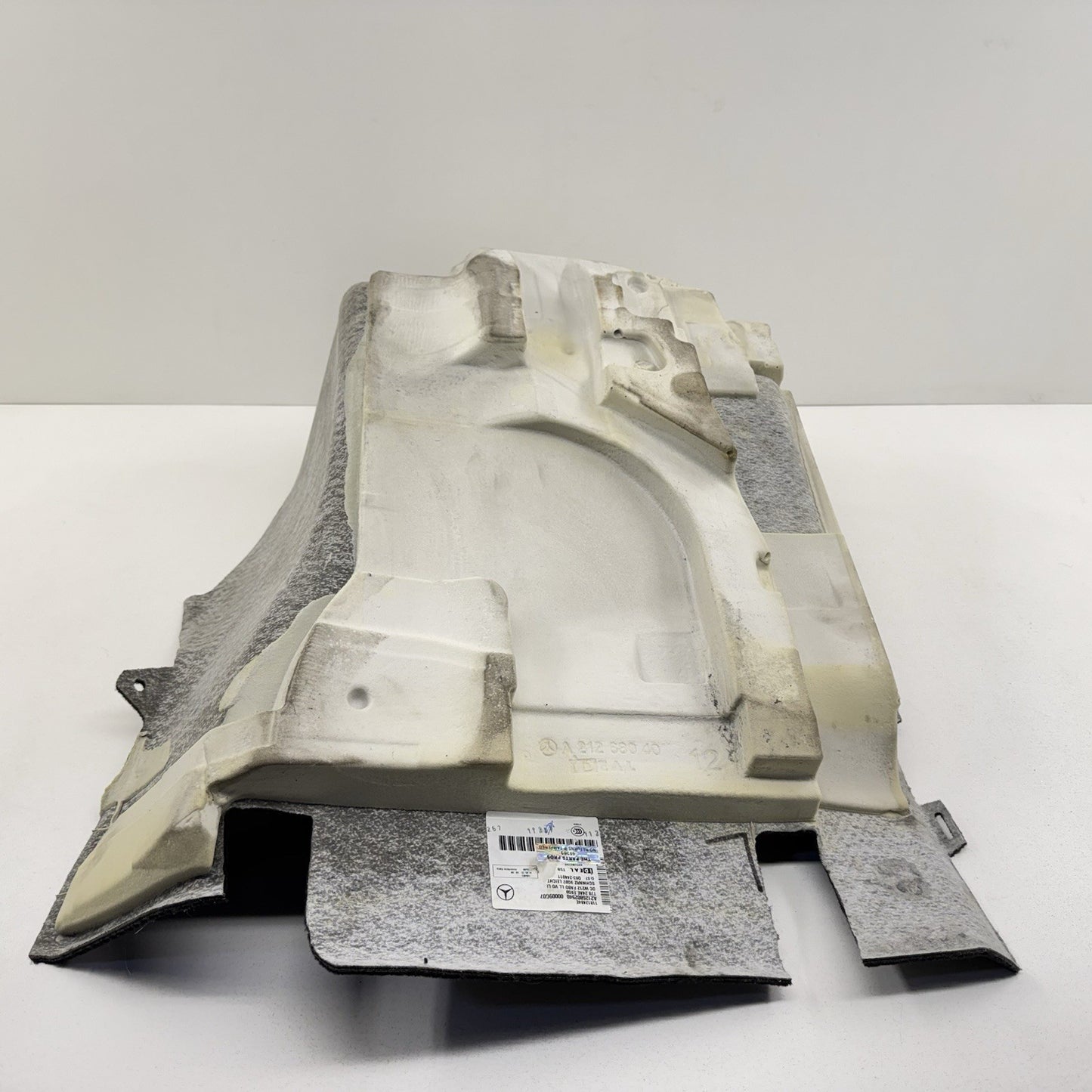 10-16 Mercedes W212 E350 Driver Left Front Interior Floor Body Carpet Black OEM