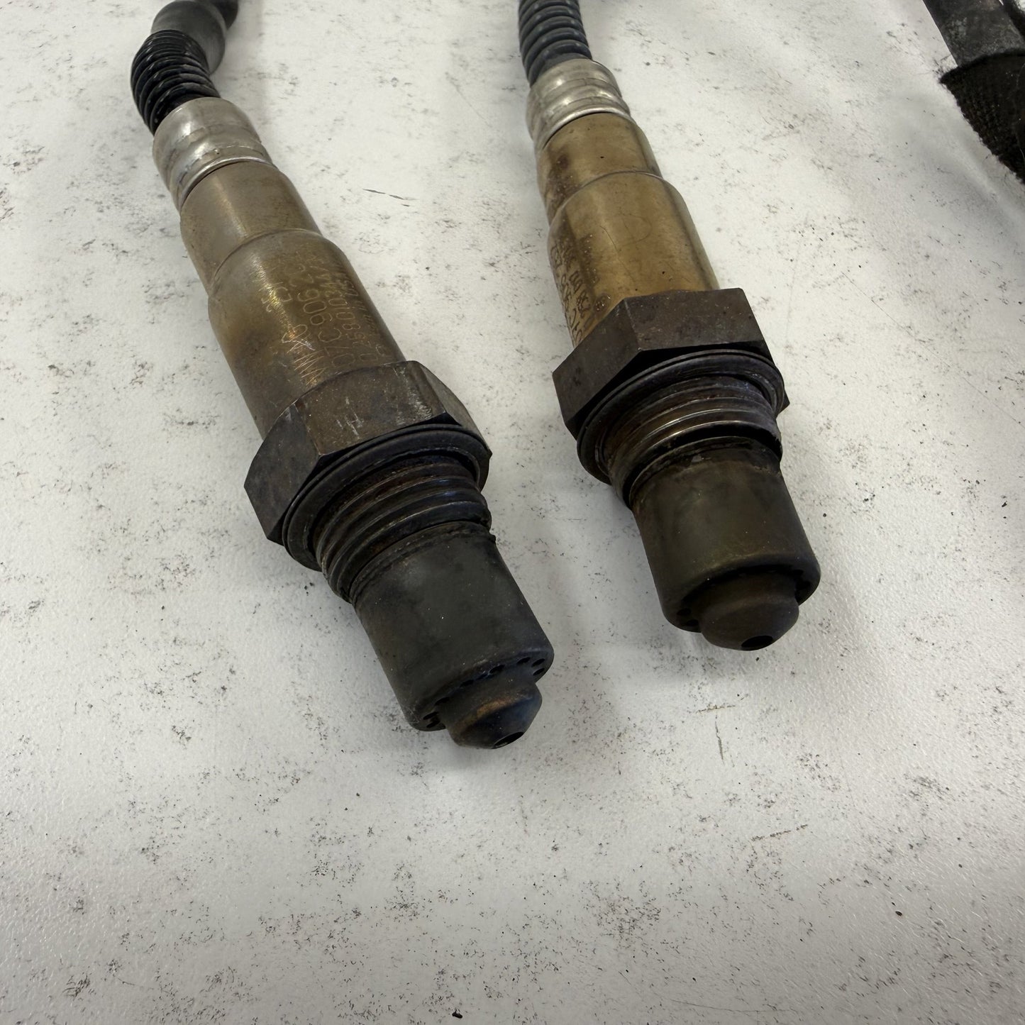 2014-2018 Bentley Flying Spur W12 Exhaust Oxygen O2 Sensor Set 07C906262 OEM