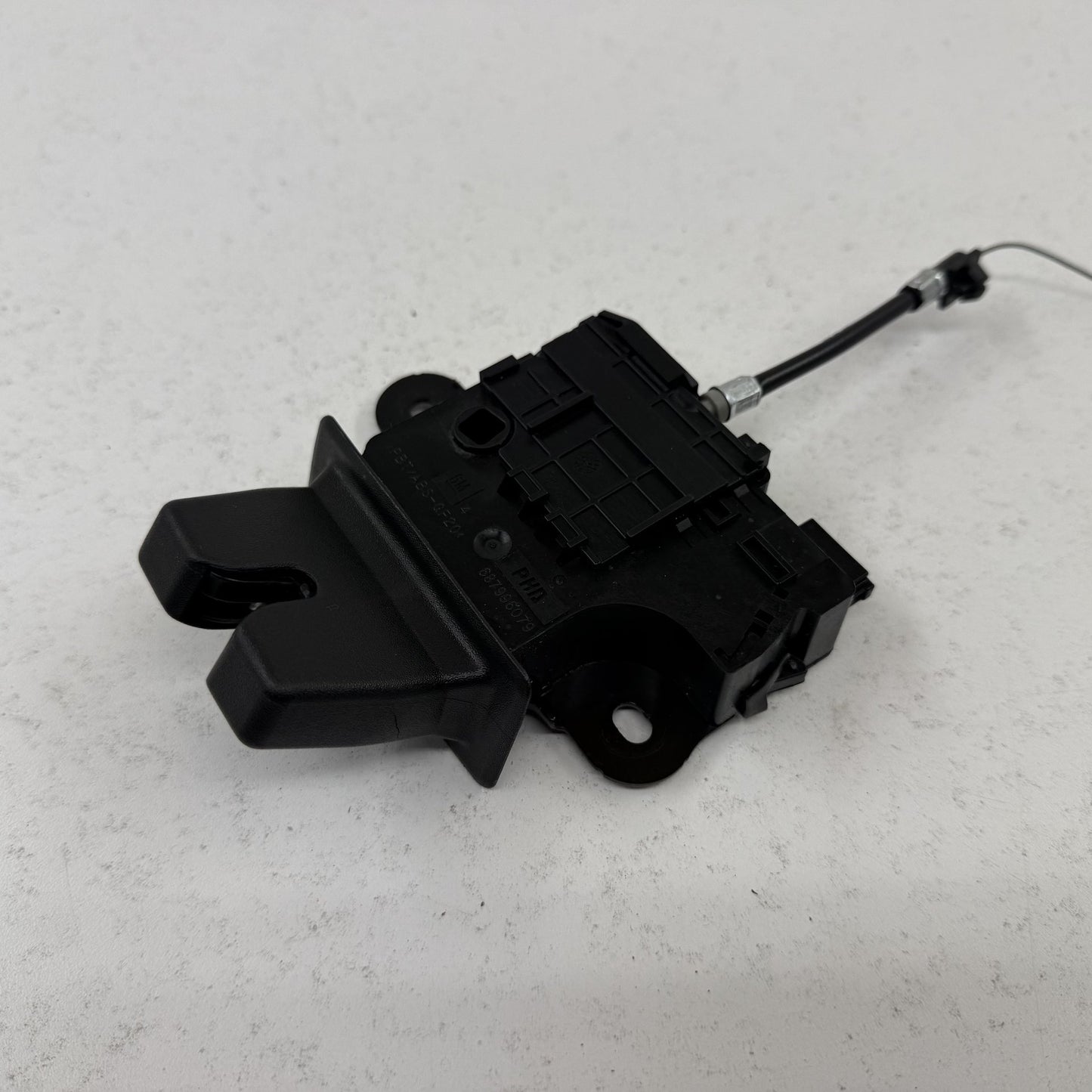 2010-2015 Chevrolet Camaro Rear Trunk Lid Lock Latch Actuator 13501988 OEM
