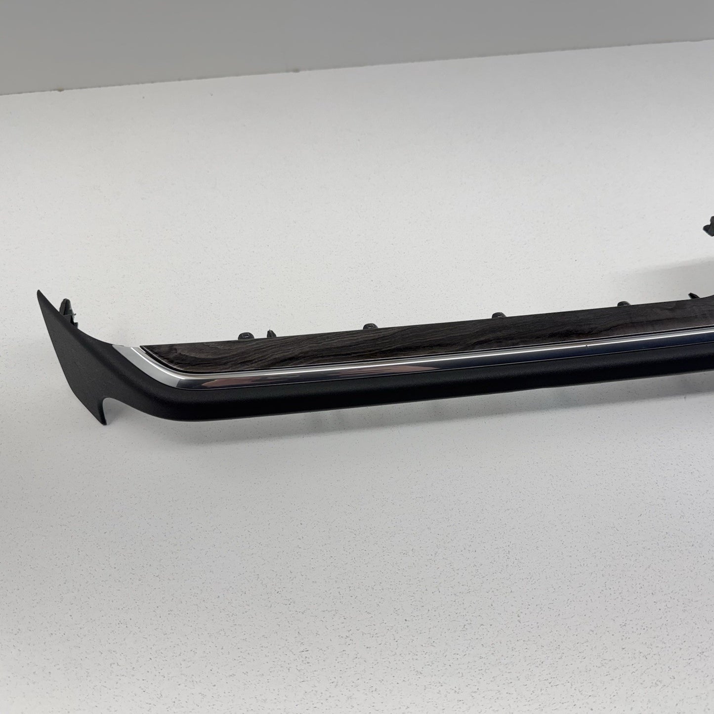 23-25 Chevrolet Silverado 1500 2500 3500 Dashboard Trim Panel Bezel Molding OEM