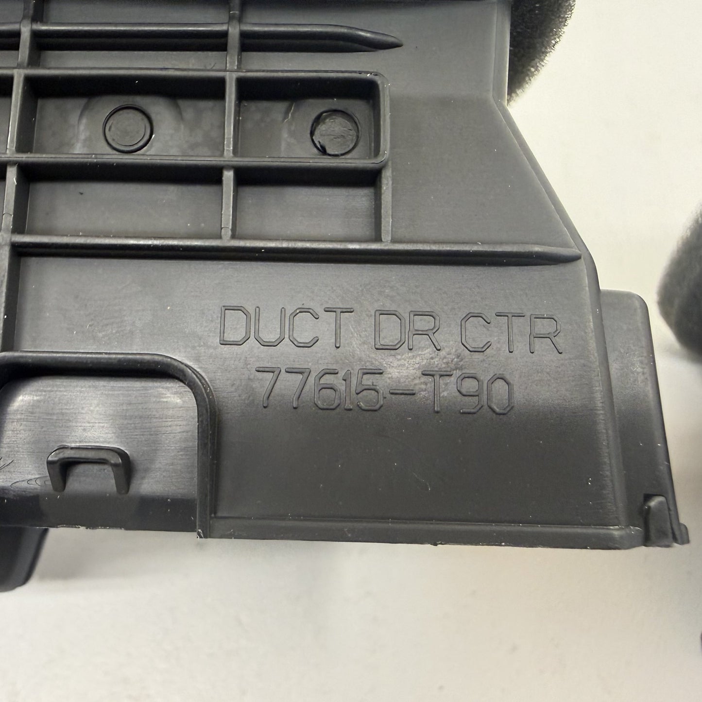 2023-2025 Honda Pilot Center Dash AC Air Vent Pair OEM